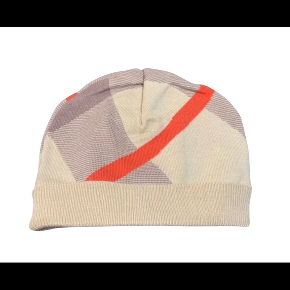 COPY Burberry baby boy beanie